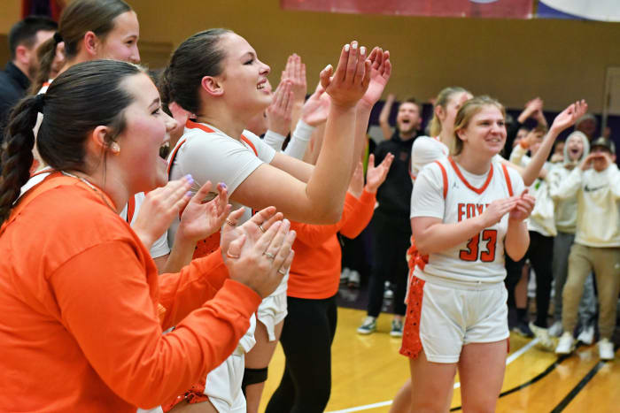 a Silverton Crater 5A Oregon girls basketball final 2024 Leon Neuschwander 72